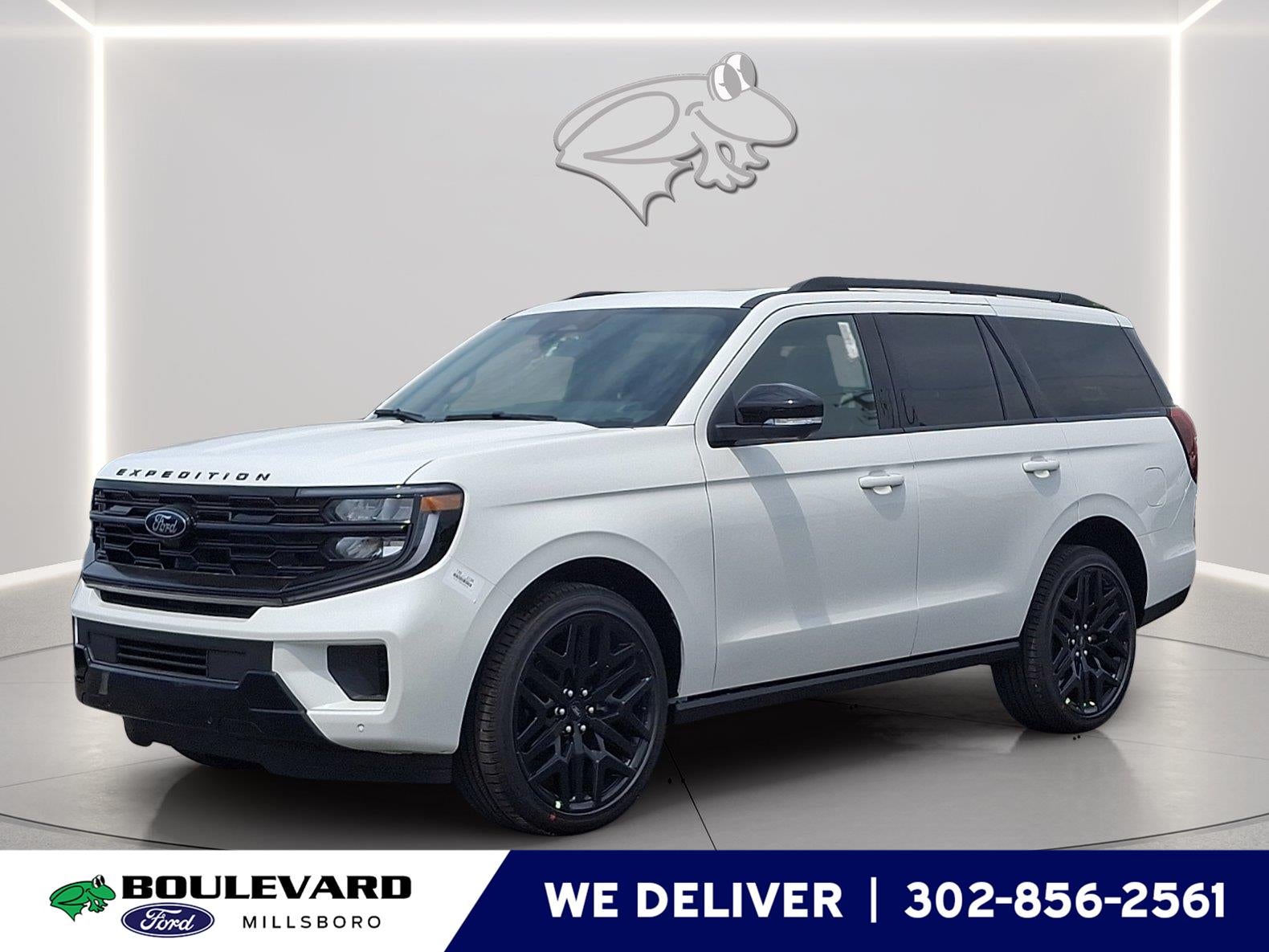 2026 Ford Expedition Platinum in Star White Metallic Tri-Coat — front three-quarter view