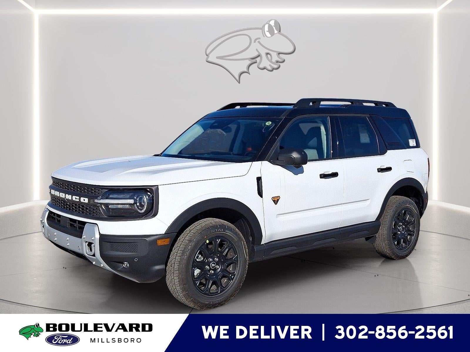 2025 Ford Bronco Sport Badlands in Oxford White — front three-quarter view