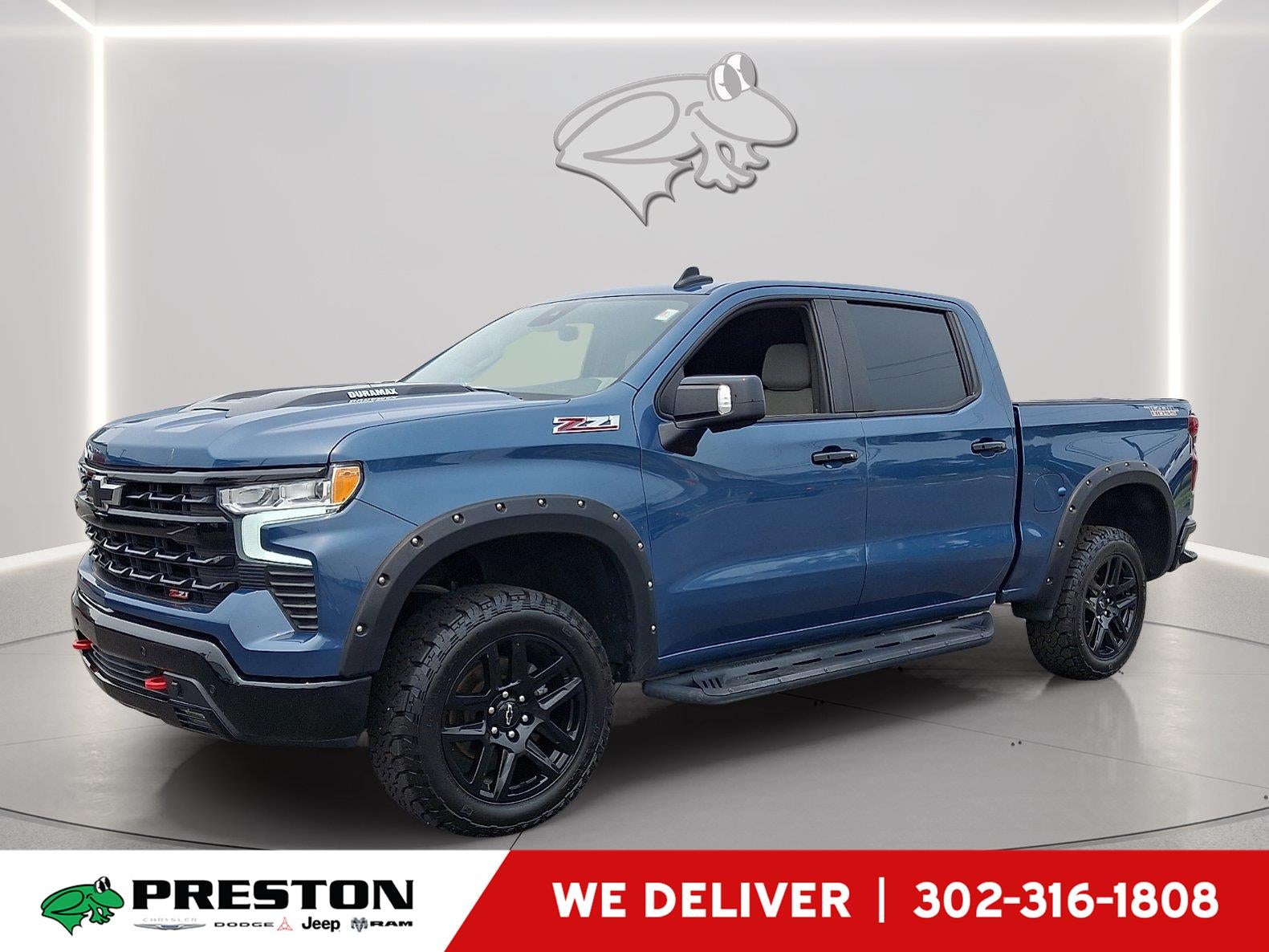 2024 Chevrolet SILVERADO 1500 TRAILBOSSL in Blue — front three-quarter view